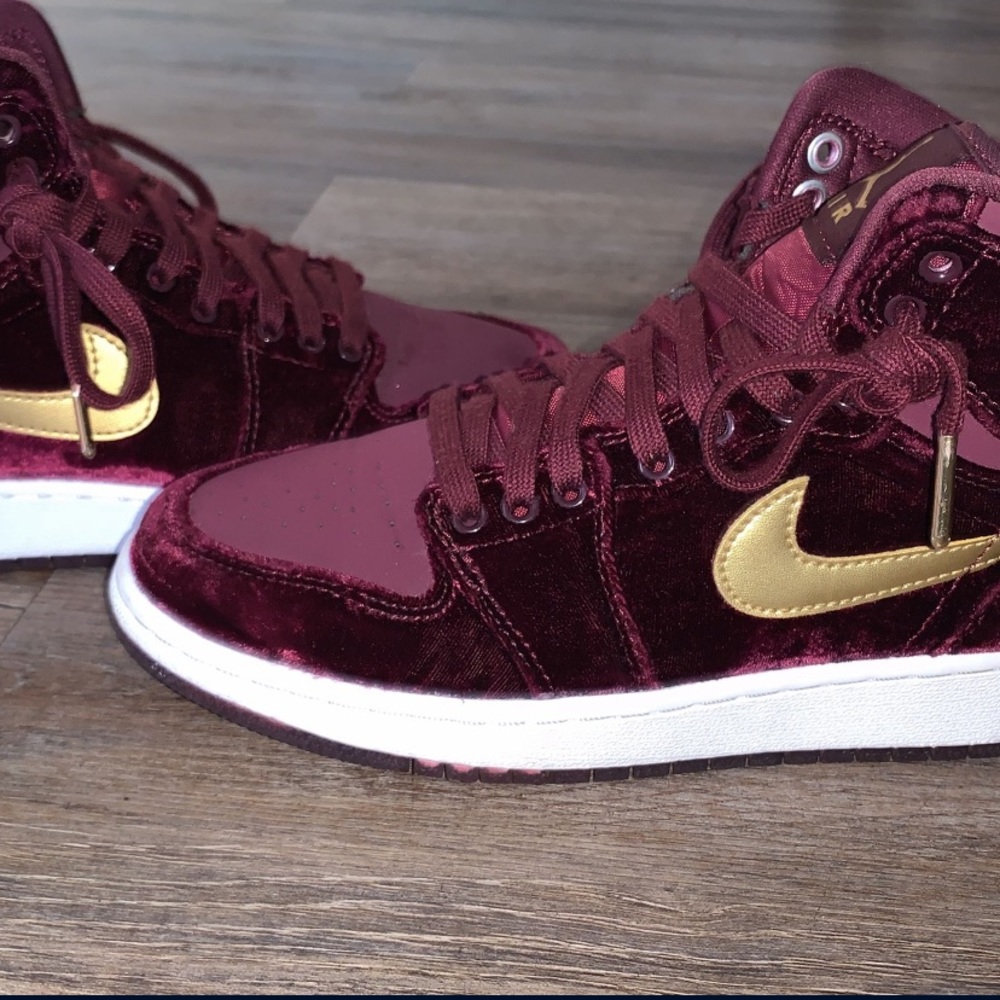 Air Jordan Retro 1